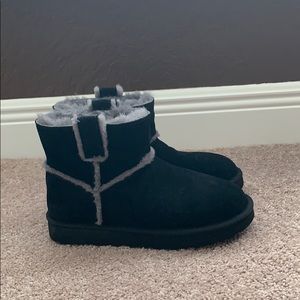 Ugg Ankle boots